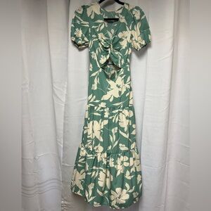 Short Sleeve Cutout Maxi Dress